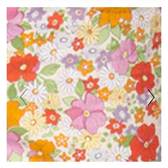 New with tags, Floral pants from Unique Vintage - Picture 4 of 4